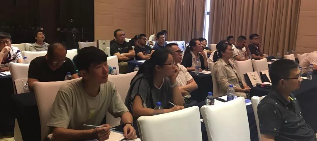 巡展呼和浩特站：来马背上的城市聊聊ZStack